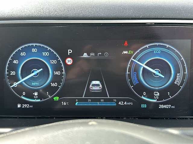 Hyundai TUCSON TGDi Hybrid 230 Premium BLACK