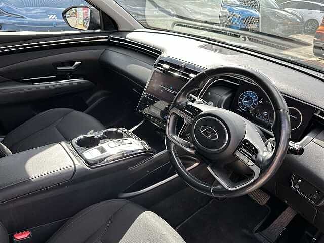 Hyundai TUCSON TGDi Hybrid 230 Premium BLACK