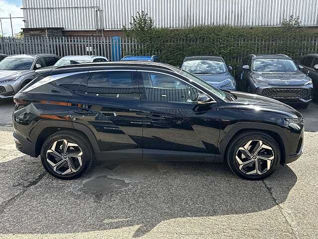 Hyundai TUCSON TGDi Hybrid 230 Premium BLACK