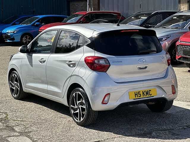 Hyundai I10 MPi Premium SLEEK SILVER