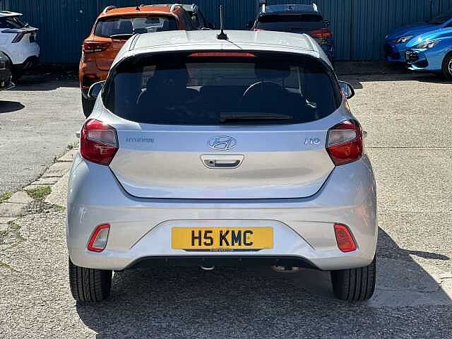 Hyundai I10 MPi Premium SLEEK SILVER