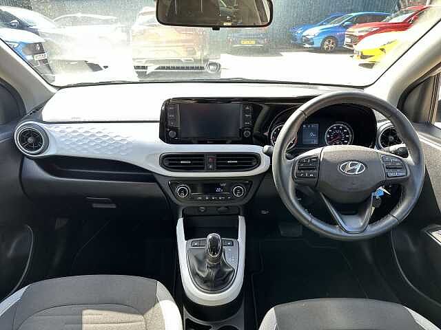 Hyundai I10 MPi Premium SLEEK SILVER