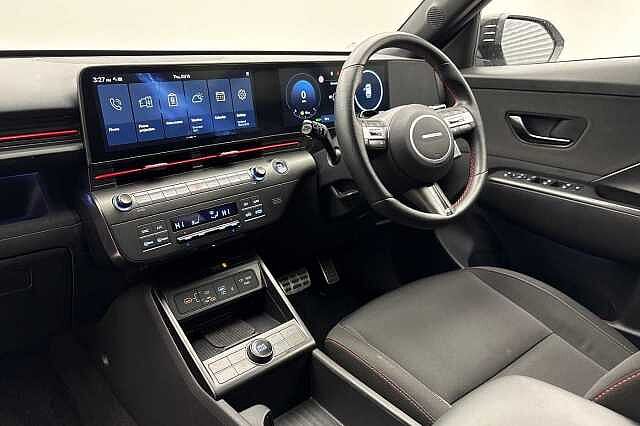 Hyundai TUCSON Hybrid Ultimate WHITE