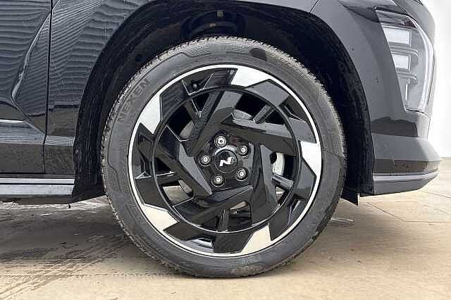 Hyundai TUCSON Hybrid Ultimate WHITE